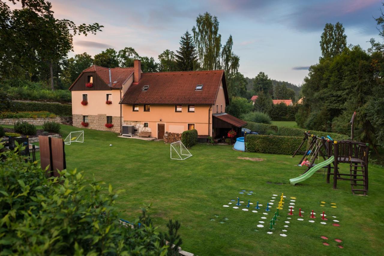 Penzion Adrspach " U Kozaru " Luaran gambar